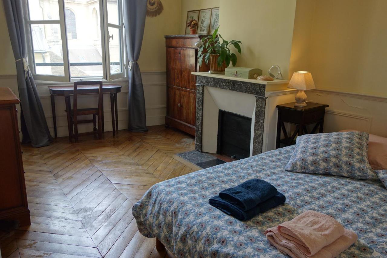 Appartamento Paris-sur-seine-chez-caroline Parigi